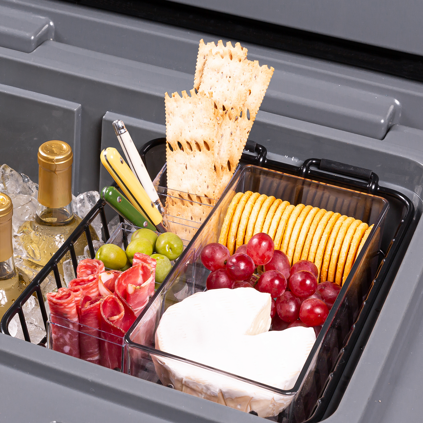 brutank-35qt-55qt-dry-rack-t4 brutank-dry-rack_accessory_alt-1.png